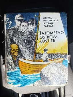 Hitchcock a traja pátrači Tajomstvo ostrova kostier