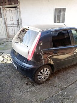 Predám Fiat Punto 1,2 benzín