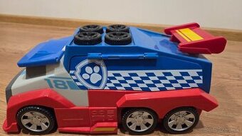 Labková patrola - kamión