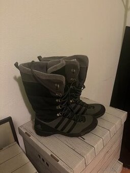 Dámske čižmy Adidas