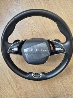 SKODA VYHRIEVANY VOLANT S PADLAMI DSG