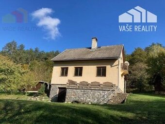 Chalupa CHKO Strážovské vrchy, pozemok 3292 m2, rezervoár pi