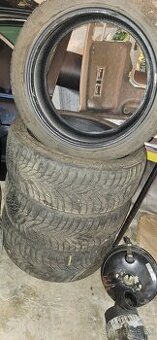 Zimne 225/45 R17