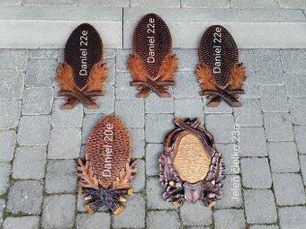 Podložky pod trofeje danielov, Jeleň