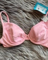 Predam novy vrch plaviek s visackou