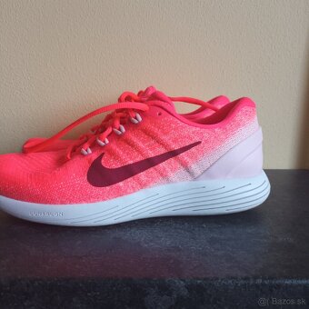 Predám botasky Nike v.41