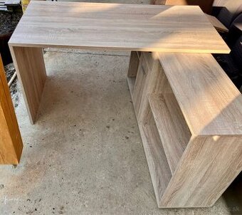 Rohový stôl 136x136cm