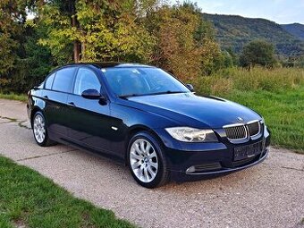 BMW 318d E90 • 2008 • 233tis km • 105 kW