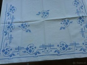 Prestieranie vyšívané krížikom