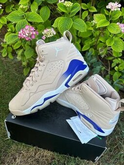 Tenisky na volny cas / basketball Nike Jordan MVP