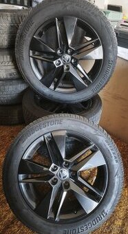 5x112,r17,ŠKODA Markab -6,5J,et41-215/55-Bridgestone-2022