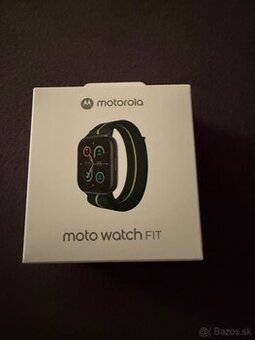 Motorola Moto Watch Fit – nové