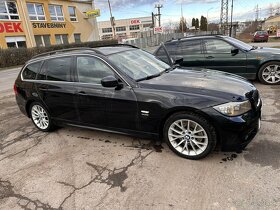 BMW e91 330i