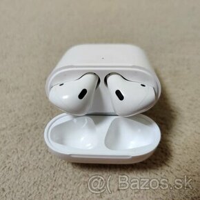Apple Airpods 1 - 2 - originálne bluetooth slúchadlá.