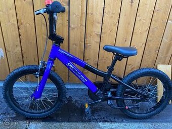 Ľahký hliníkový Specialized Hotrock 16