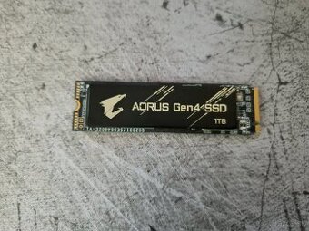 GIGABYTE AORUS SSD 1TB