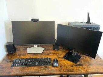 Kompletný PC setup – 2 monitory + počítač + príslušenstvo