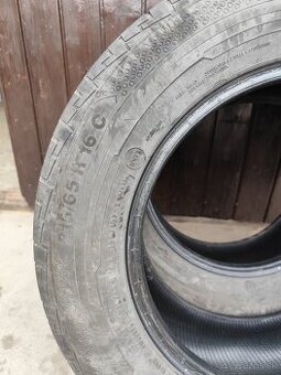 215/65r16c