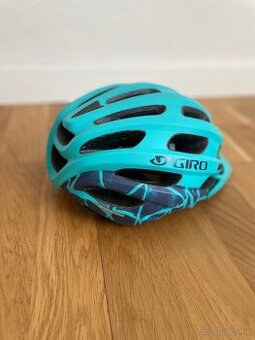 Prilba Giro