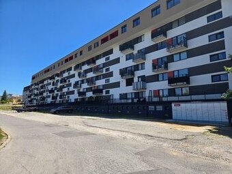 NA PRENÁJOM 2x Parkovacie miesta na ul. Komenského, BB