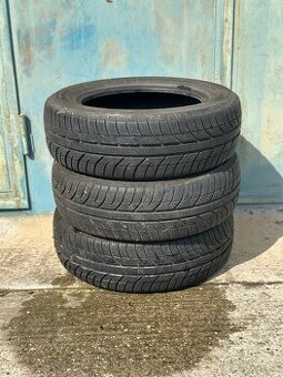 Gumy Toyo Snowprox 185/65 R15 ZIMNE - 1