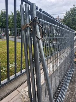 Mobilné oplotenie + podpera na paradajky