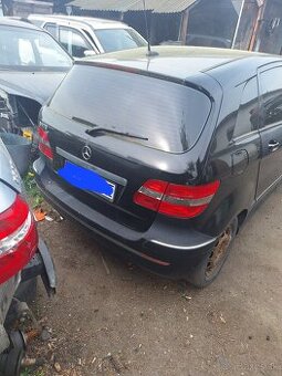 Rozpredám mercedes b170i w245 rv06 85kw