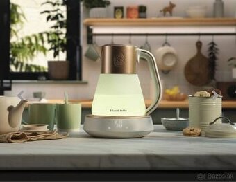 Rýchlovarná kanvica Russel Hobbs