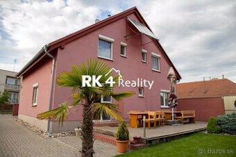 RK4 - NA PREDAJ - Krásny penzión so saunou, športovou halou  - 1