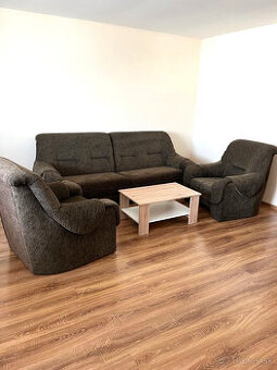 PREDAJ MENŠÍ 3 - IZBOVÝ BYT UL. KAMENNÁ