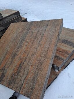 dlažba betónová zámková