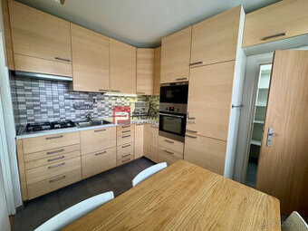 Exkluzivne Prenájom 2 izbový byt Segnerová ulica Dúbravka