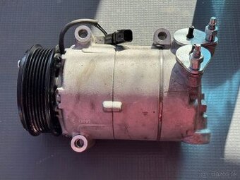 Predám nepouzity kompresor klimatizácie na auto