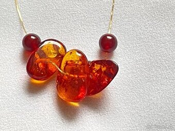 14k zlato náhrdelník s jantary