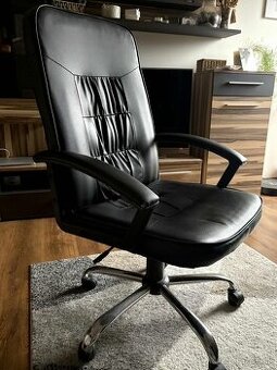 Kancelárska stolička