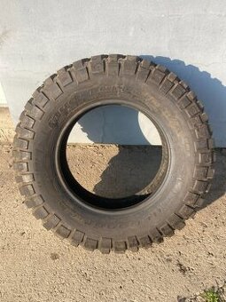 1ks BF GOODRICH BF GOODRICH ALL TERRAIN T/A KO2