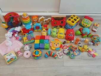 Hračky