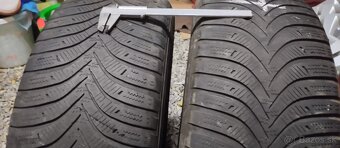 Predám dve zimné pneumatiky Hankook 205/55r16