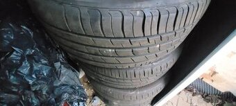 Predam letne pneu 255 50 r20 cena 50e