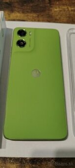 Motorola Moto G06 8 GB/256 GB Pantone Tendril (green)