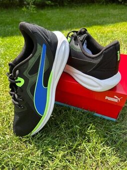 Bezecke tenisky Puma Twitch