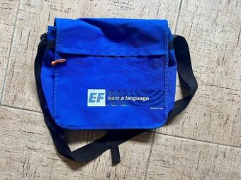 Kvalitná školská taška cez plece EF