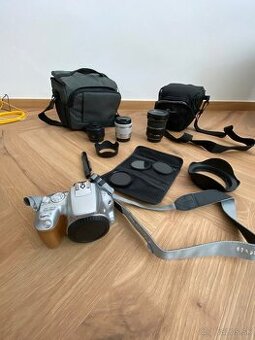 Predám zrkadlovku Canon 200D a dalsie veci spolu ci zvlast