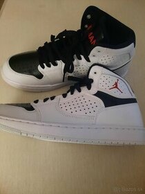 Nove tenisky Nike Jordan