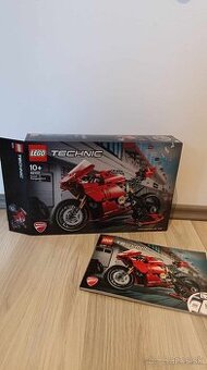 LEGO Technic 42107 Ducati Panigale V4 R – kompletný set s kr