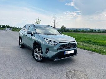Toyota Rav 4 2.0 benzín