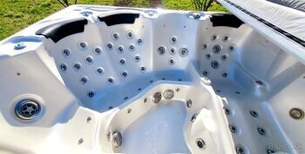 americká jacuzza, virivka, whirpool... 230x230cm