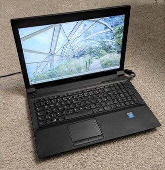 Lenovo B590 - Celeron 1005M, 4GB RAM, 120 SSD