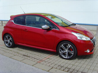PEUGEOT 208 GTi, r.v. 9/2013, 200 koní, len 20.000 km