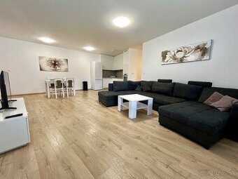 Priestranný 2 izbový byt v centre mesta Trnava